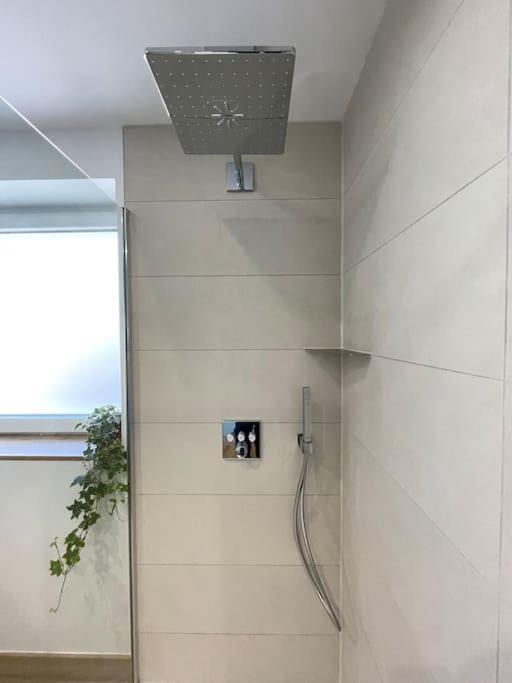 Appartement Moderne Et Spacieux, A 10 Min De La Gare Colmar Esterno foto